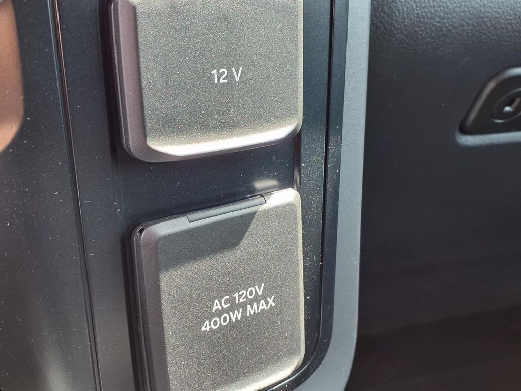 Used 2026 White Ford XLT image 25