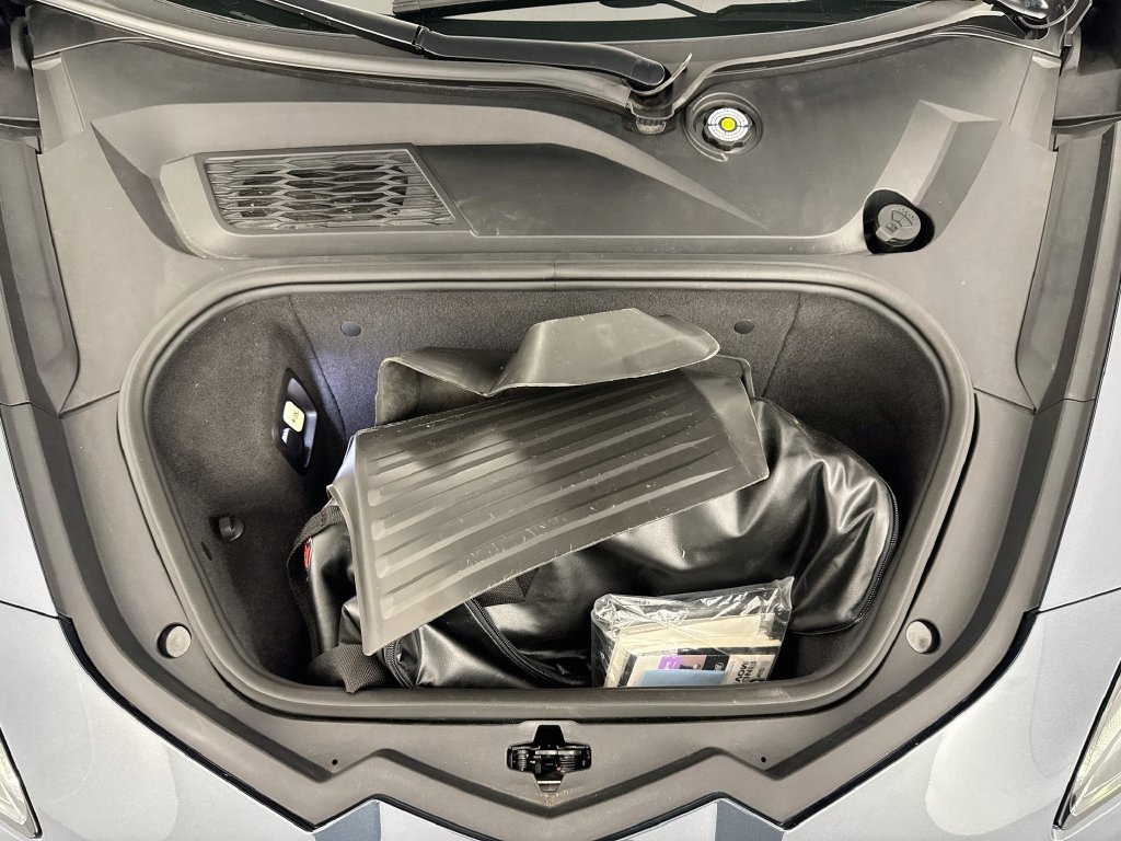 Used 2020 Gray Chevrolet Stingray image 25