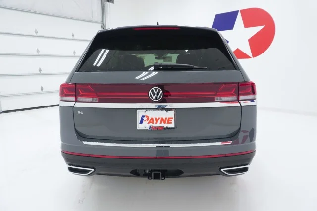 New 2026 Pure Gray Volkswagen 2.0T SE w/Technology image 6