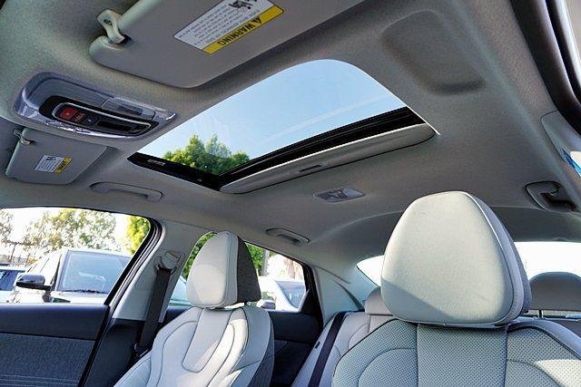 New 2026 Gray Hyundai Limited image 19