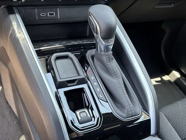 2026 Chevrolet Colorado LT - Photo 18