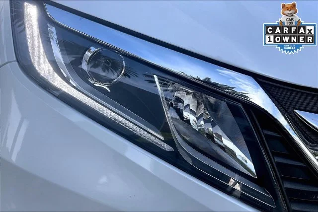 Used 2020  Honda EX-L image 28