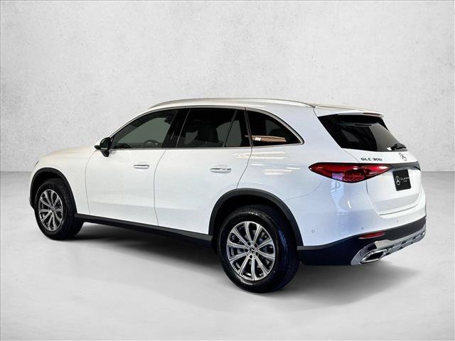 New 2026 Polar White Mercedes-Benz GLC 300 image 36