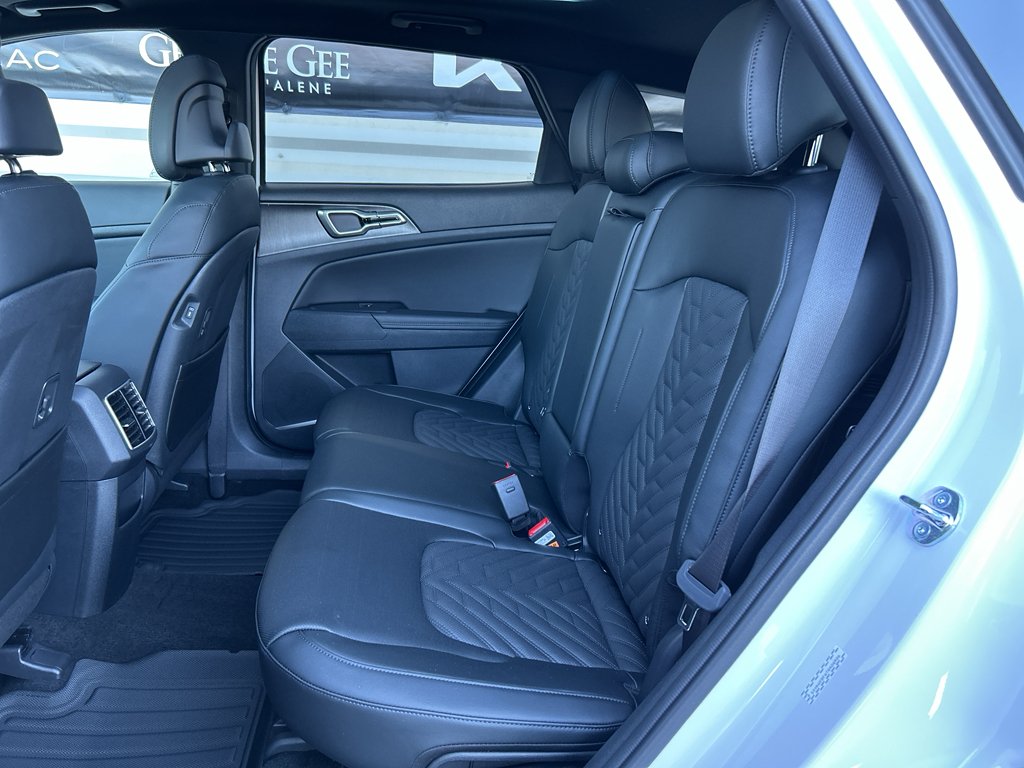 New 2026 Glacial White Pearl Kia X-Line image 12