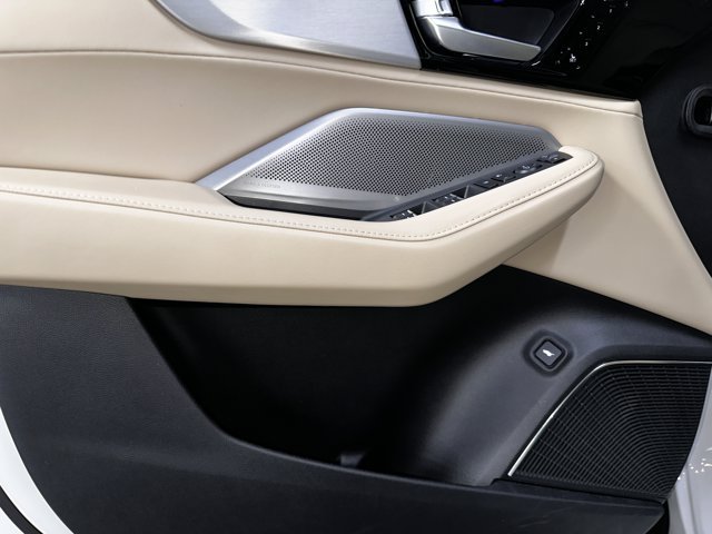 Used 2026 Platinum White Pearl Acura with Technology Package image 6