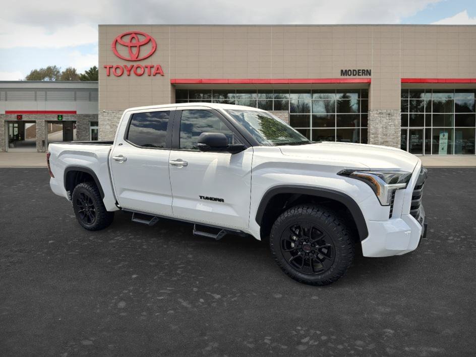 Used 2024 Ice Cap Toyota SR5 image 3