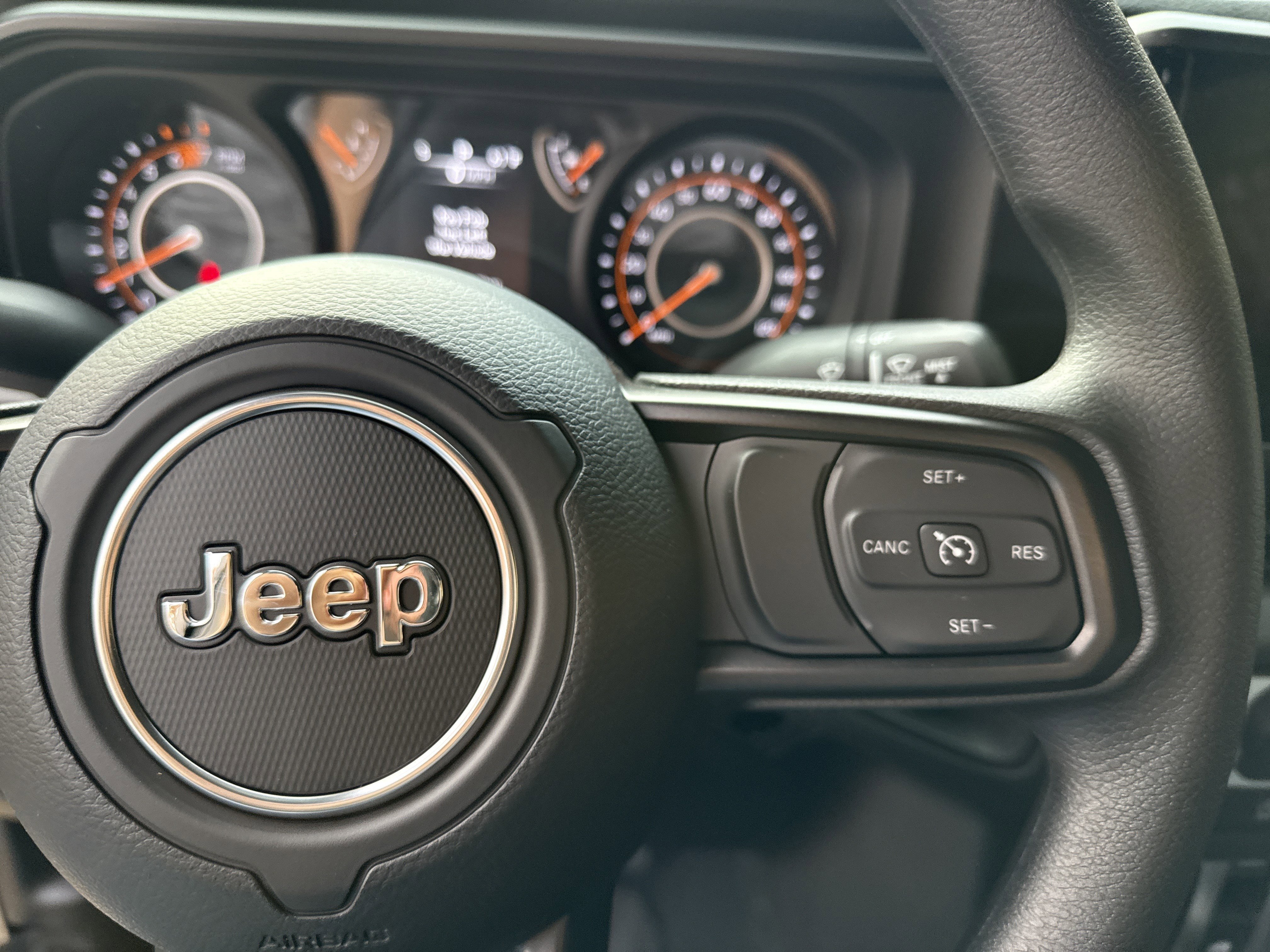New 2026 Granite Crystal Metallic Clearcoat Jeep Sport image 22