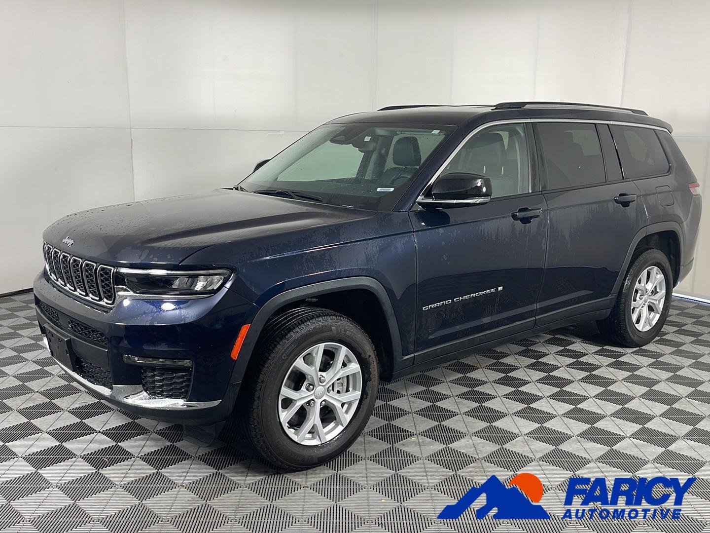 Used 2023 Midnight Sky Jeep Limited image 1