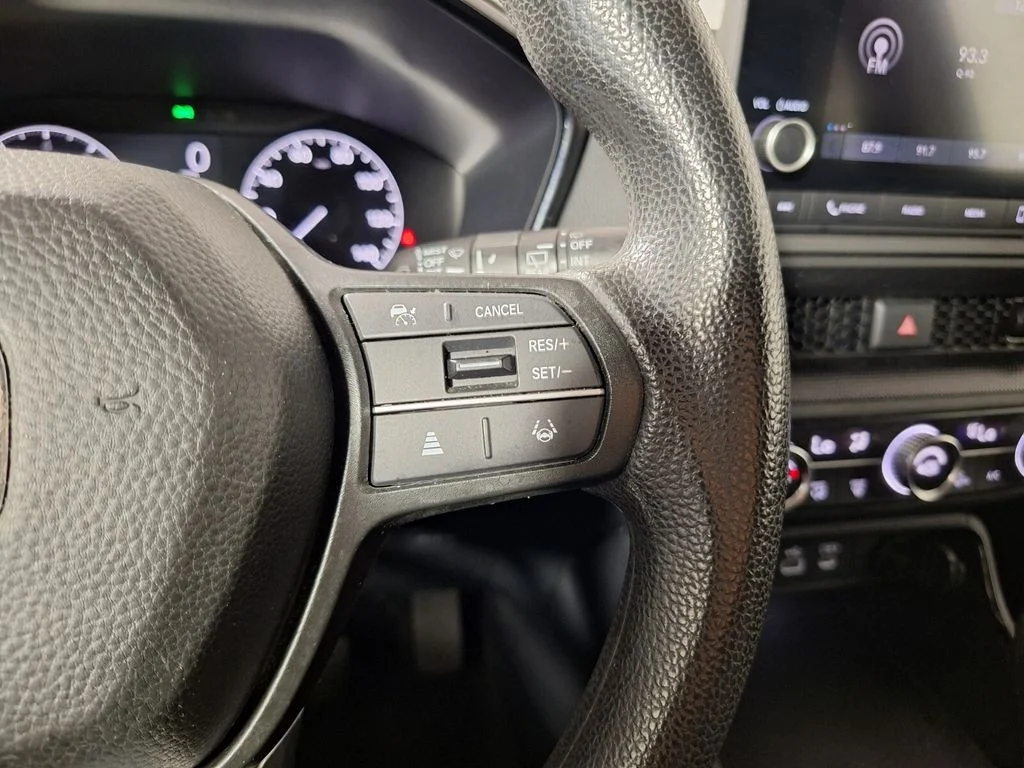 Certified Used 2023  Honda EX image 13