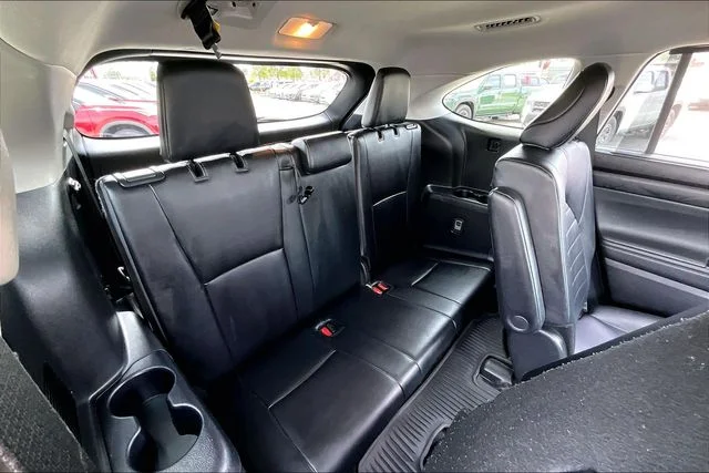 Used 2024 Gray Toyota XLE image 35