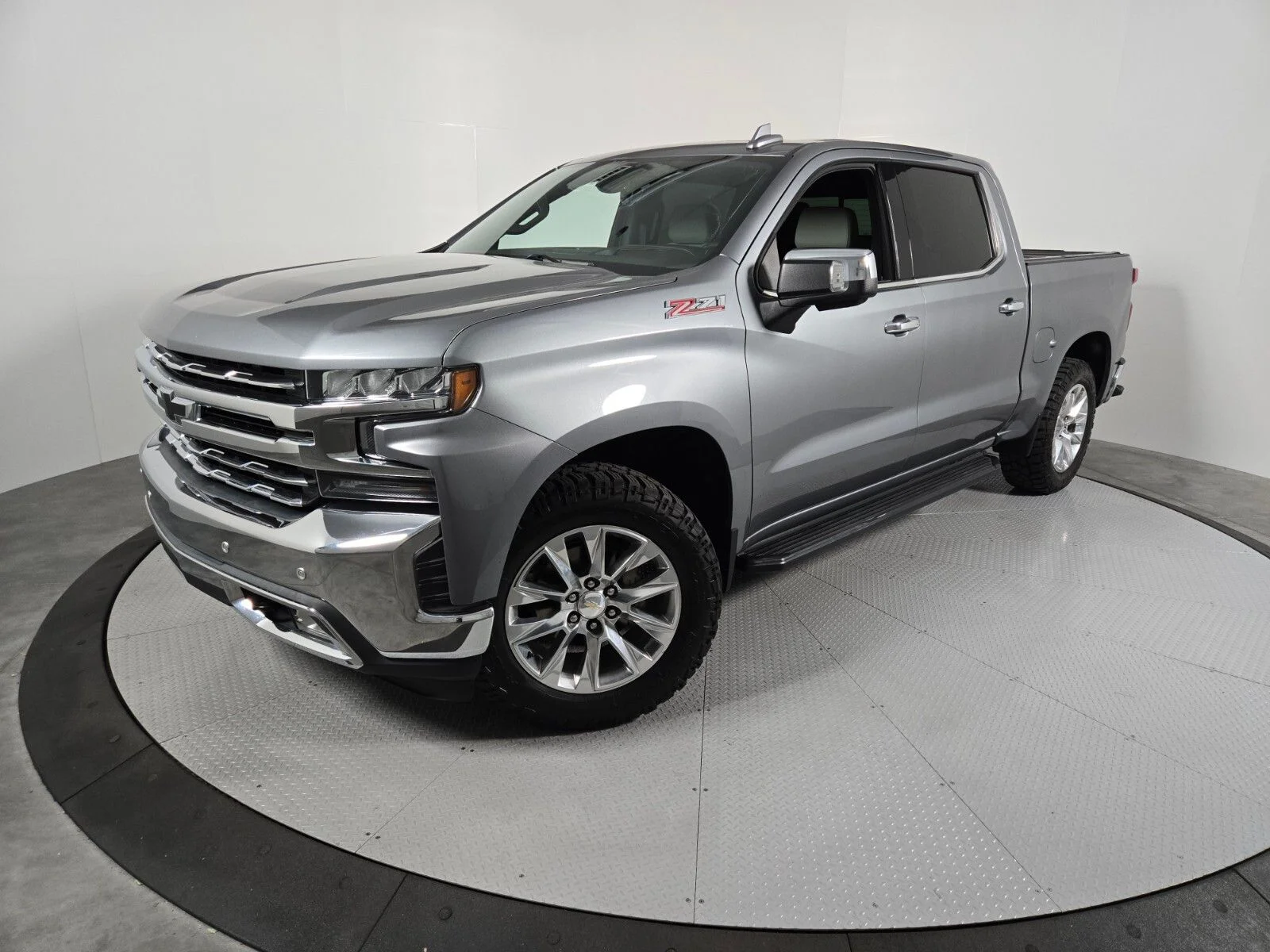 2019 Chevrolet Silverado 1500 LTZ 4X4 Crew Cab Short Box's photo