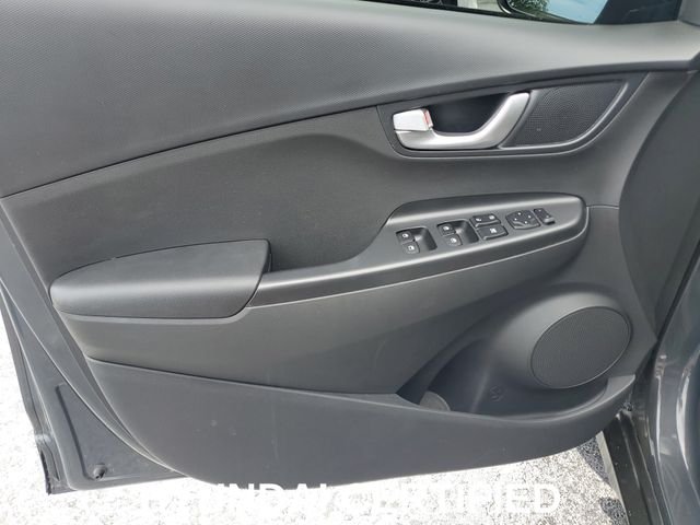 2023 Hyundai Kona SEL - Photo 10