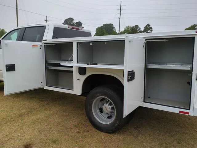 New 2026 Summit White GMC Pro image 22