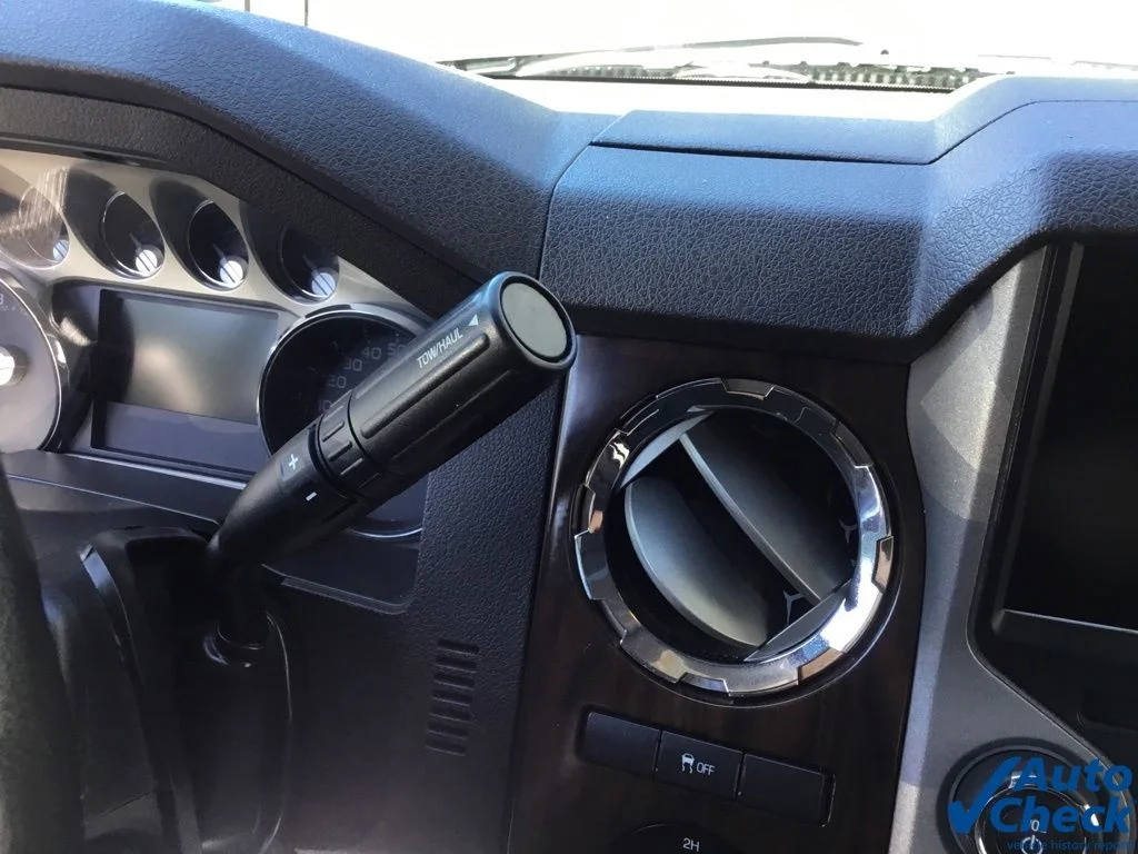 Used 2016 Black Ford Lariat image 48