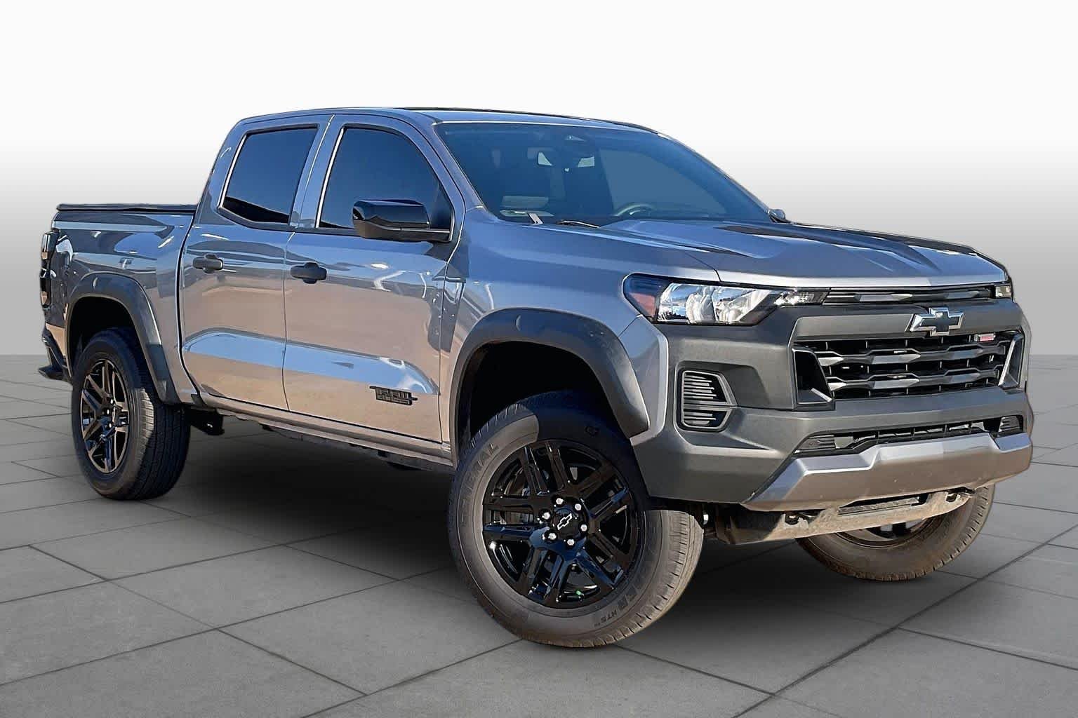 Used 2026 Sterling Gray Metallic Chevrolet Trail Boss image 4