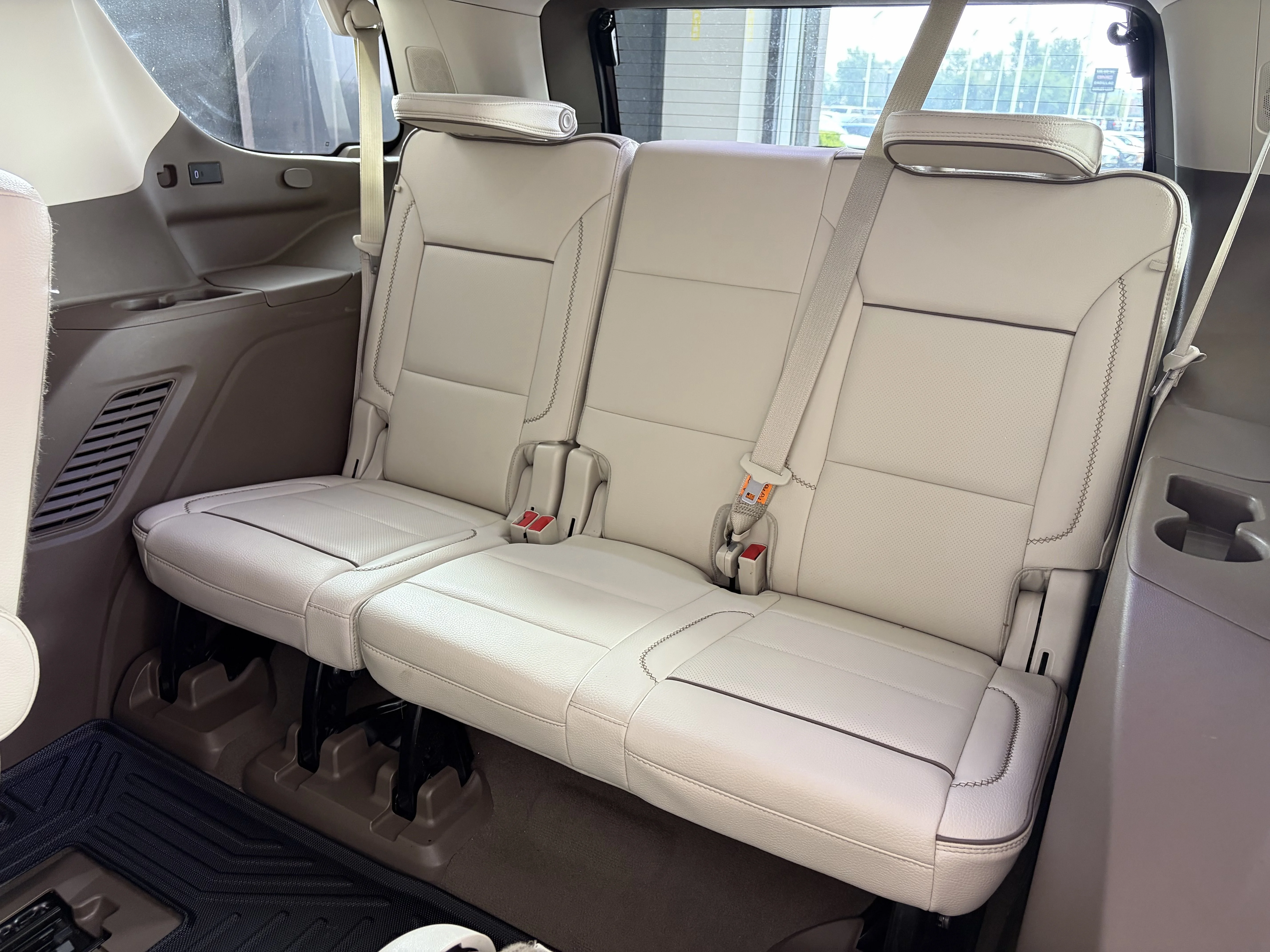 Used 2023 Midnight Blue Metallic GMC Denali image 7