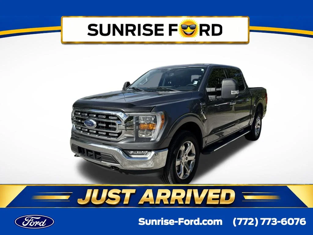 Certified Used 2022 Gray Metallic Ford XLT image 1