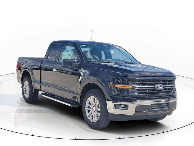 New 2026 Black Metallic Ford XLT image 3