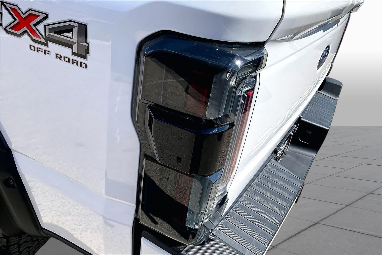 Used 2023 Star White Ford LARIAT image 28