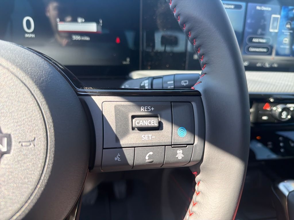 New 2026 Nissan Kicks SR 4D Sport Utility