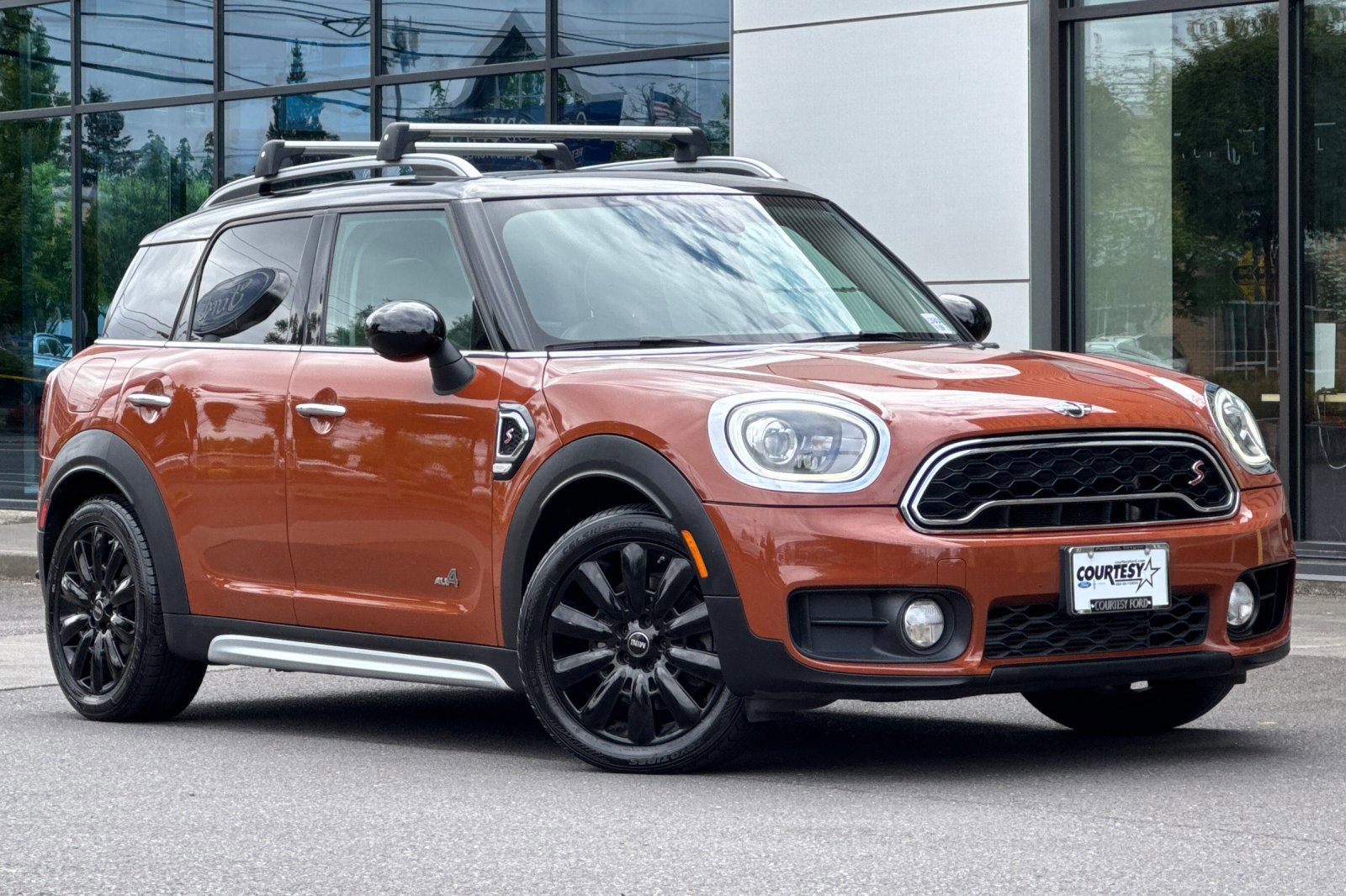 2017 MINI Countryman S ALL4's photo