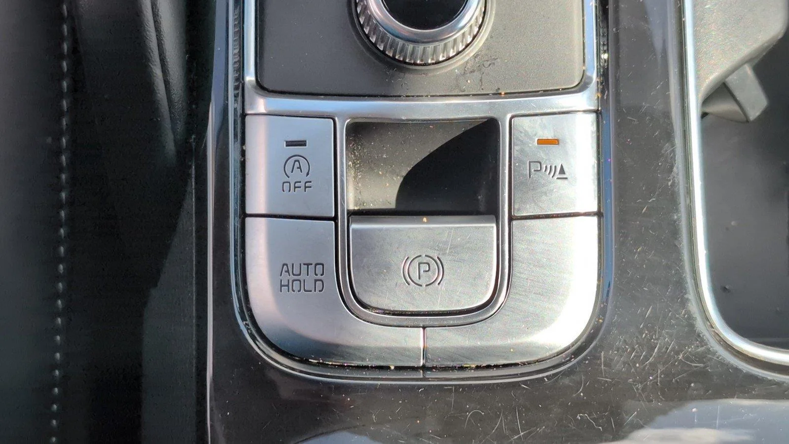 Used 2025 Everlasting Silver Kia S image 27