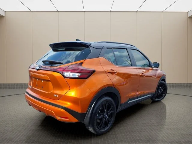 Used 2023 Orange Nissan SR image 8