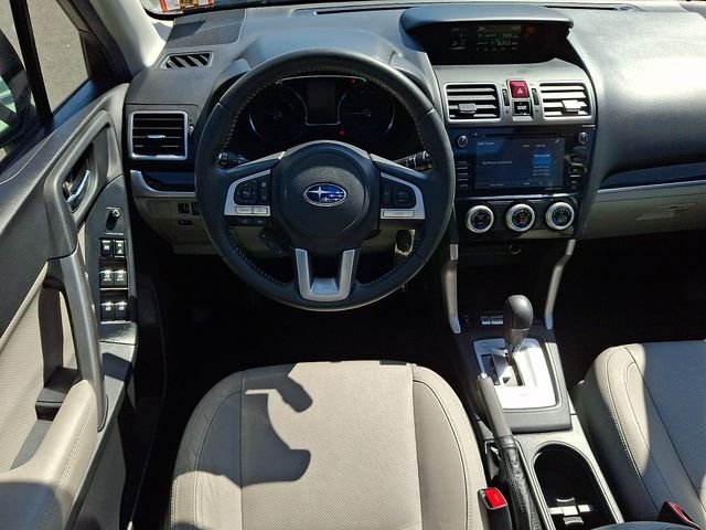 Used 2018 Gray Subaru 2.5i Limited image 12