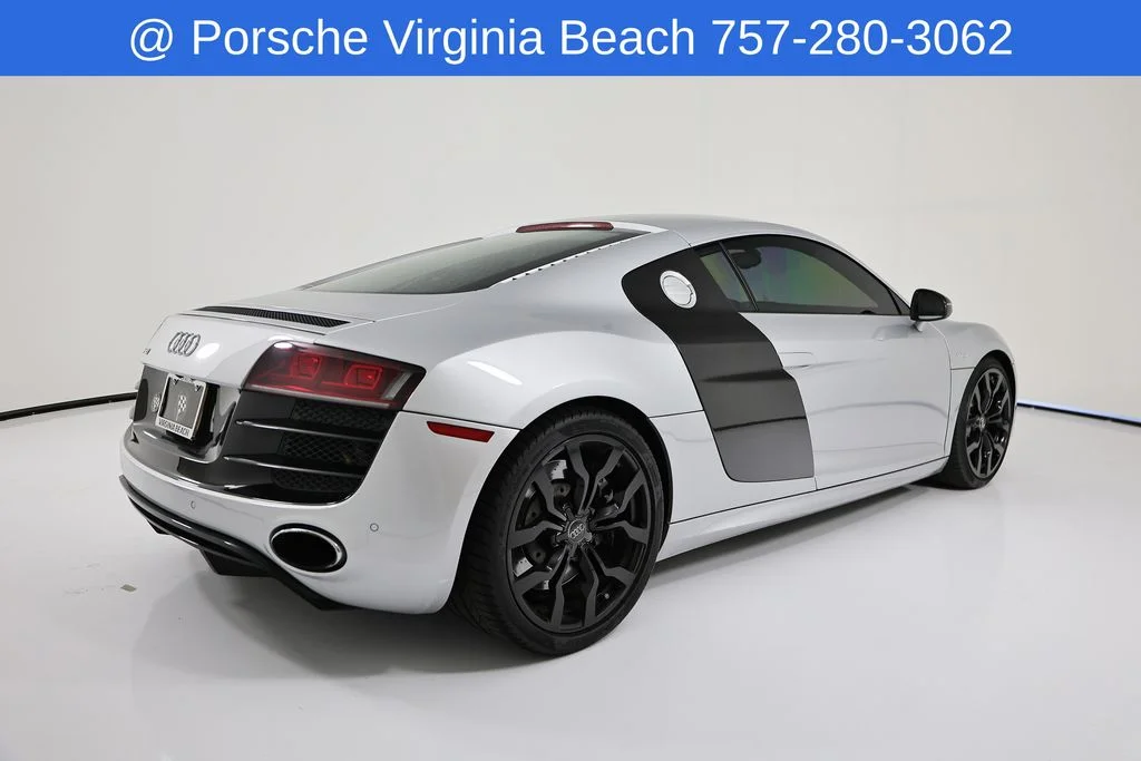 Used 2011 Silver Audi 5.2 image 7