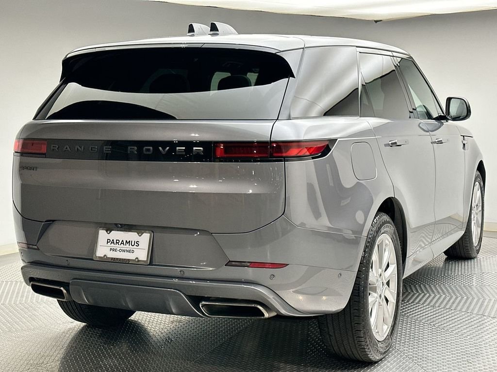Used 2024 Eiger Gray Metallic Land Rover Dynamic SE image 13