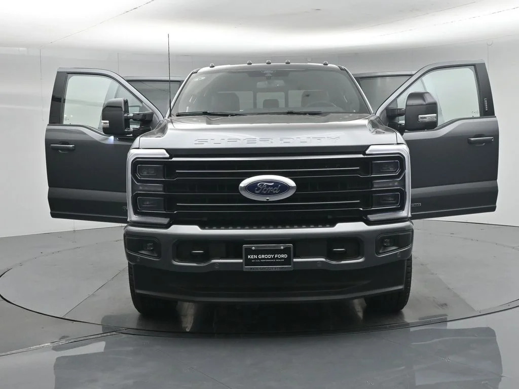 New 2026 Carbonized Gray Metallic Ford Platinum image 33