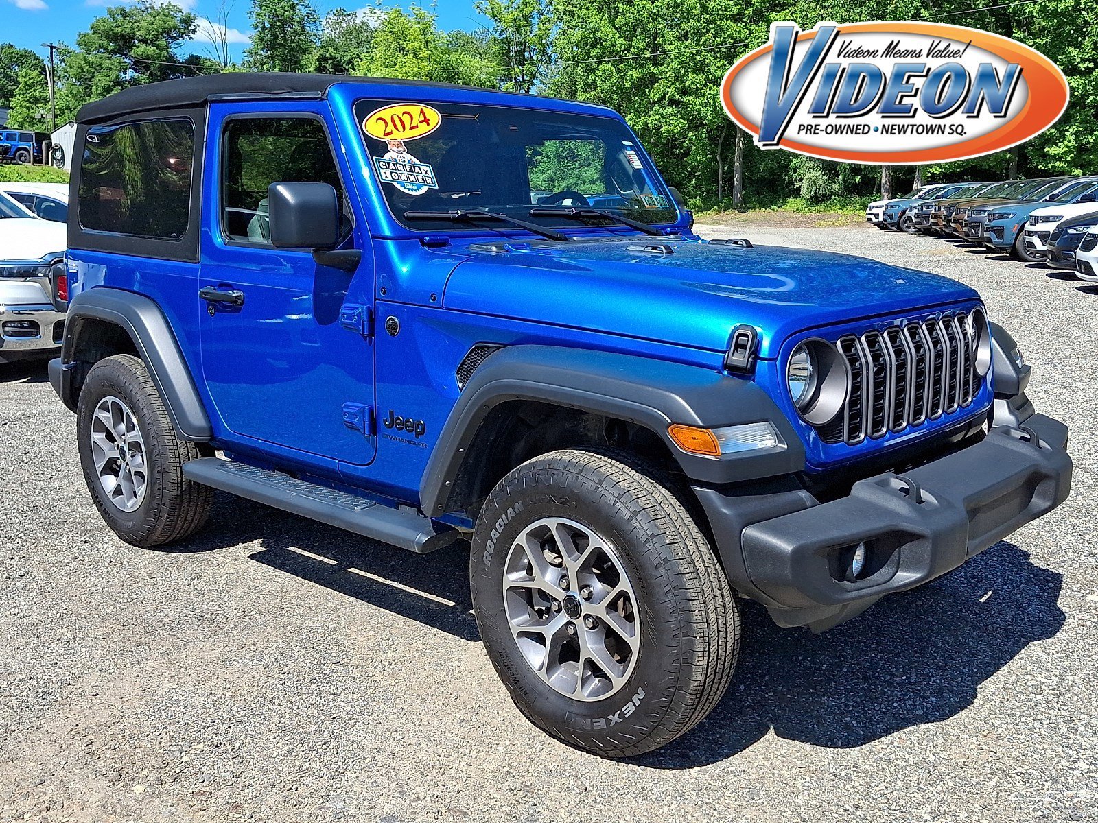 2024 Jeep Wrangler Sport S's photo