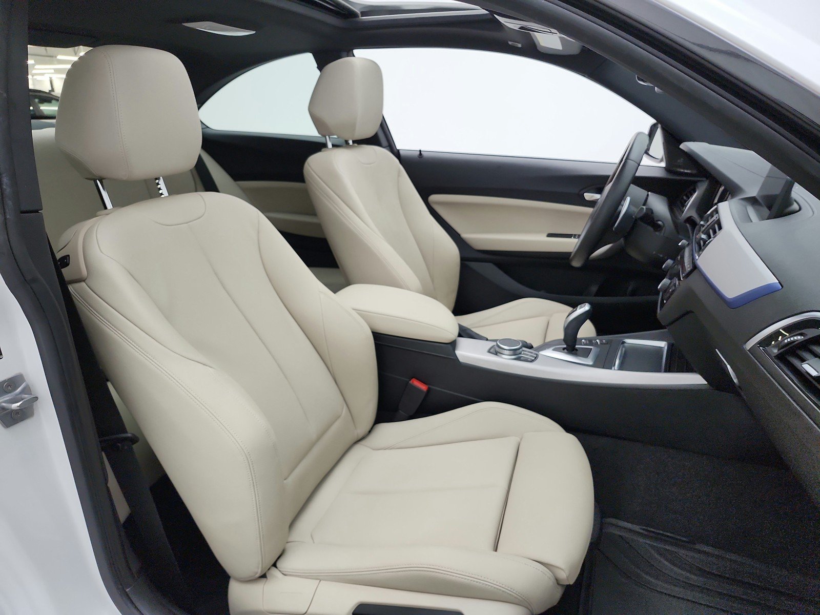 Used 2020 Mineral White Metallic BMW 230i Coupe image 28