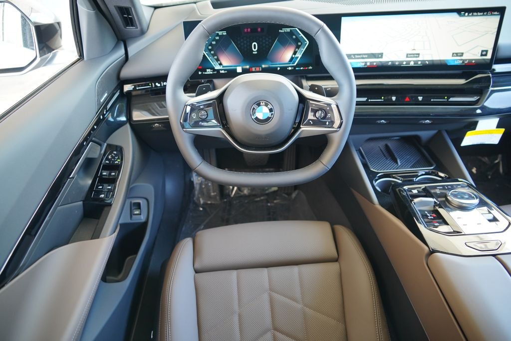 New 2026 Dark Graphite Metallic BMW 530i image 19