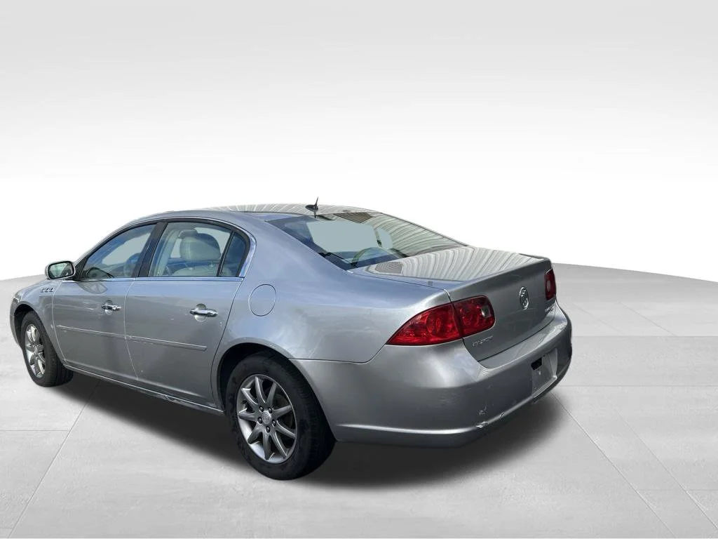 Used 2007 Silver Buick CXL image 3