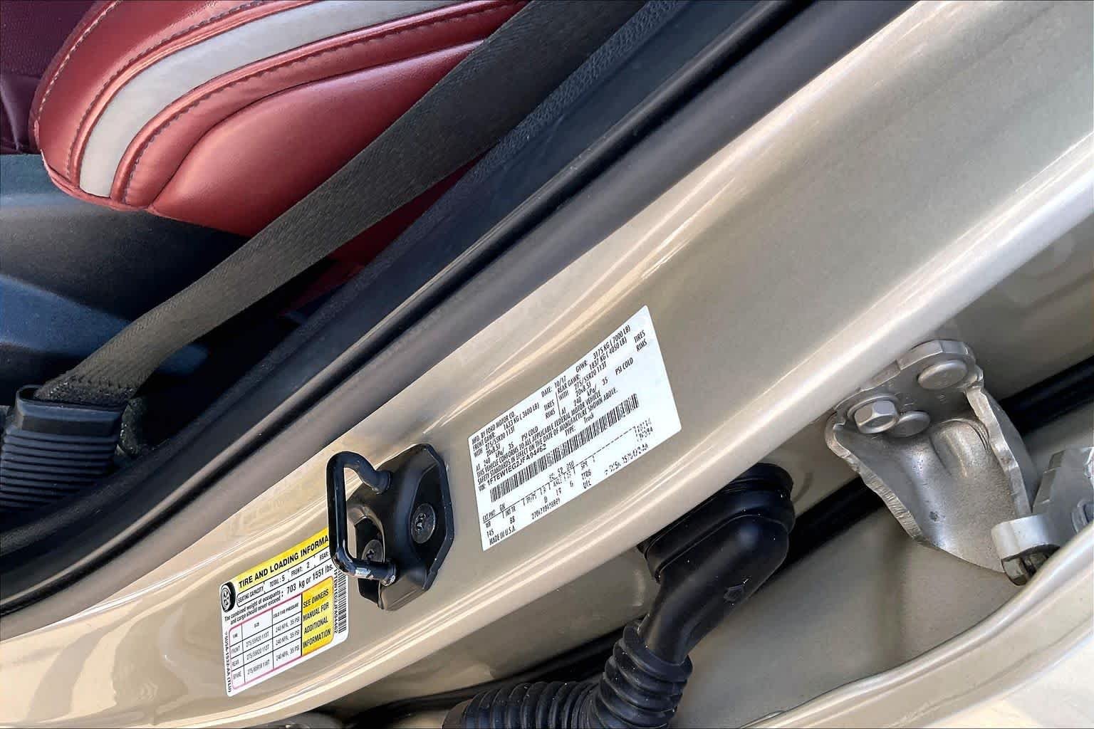 Used 2018 White Gold Ford Platinum image 34