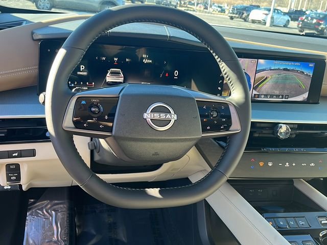 New 2026 Everest White Pearl TriCoat / Super Black Two-tone Nissan Platinum image 25
