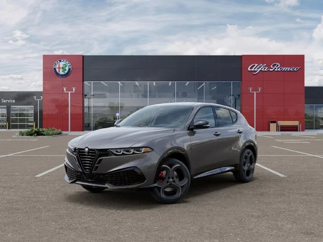 2026 Alfa Romeo Tonale Base