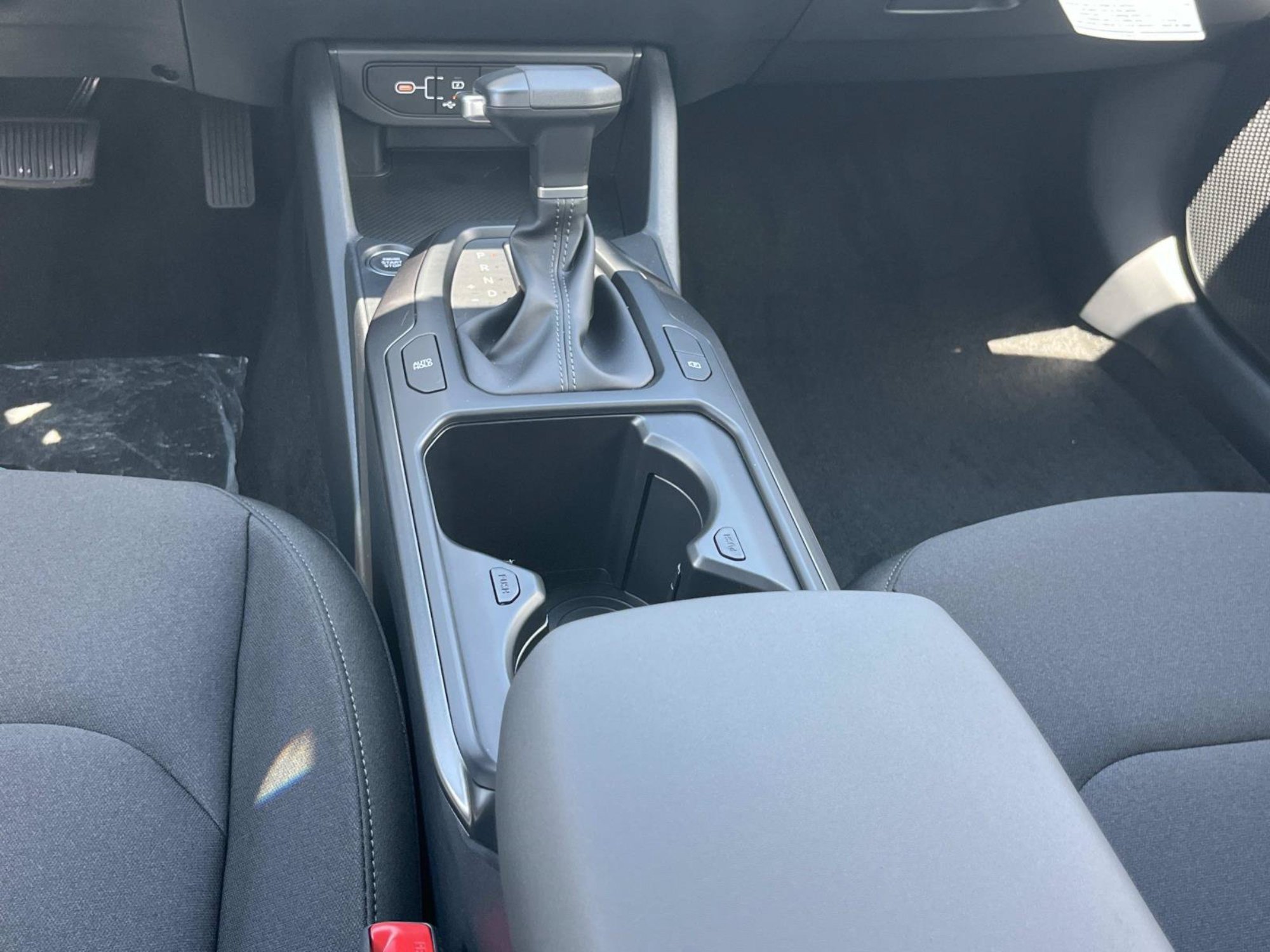 New 2026 Steel Gray Kia LXS image 15