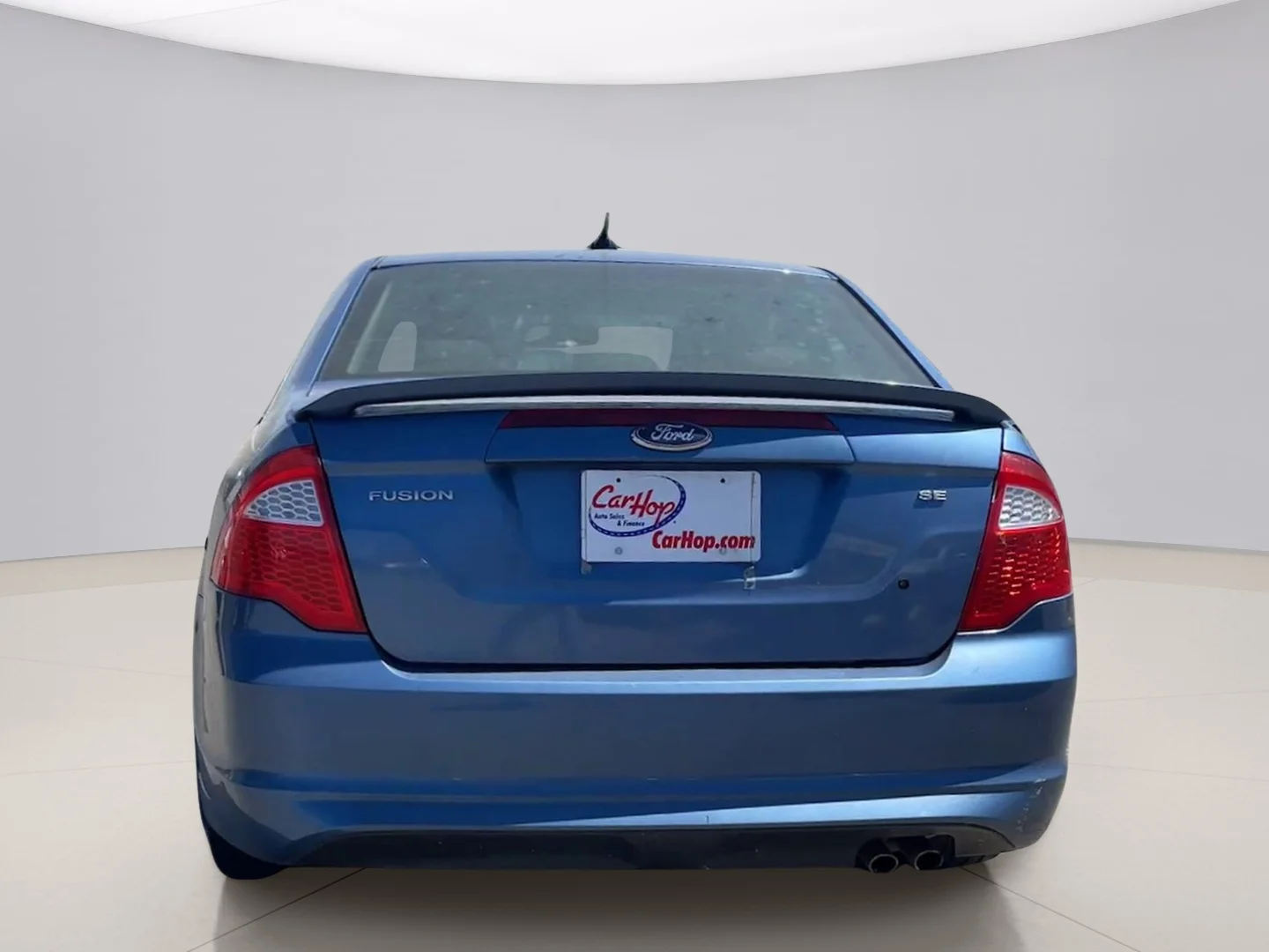 Used 2010 Blue Ford SE image 4