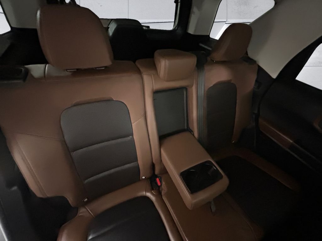 Used 2022 Green Ford Badlands image 16