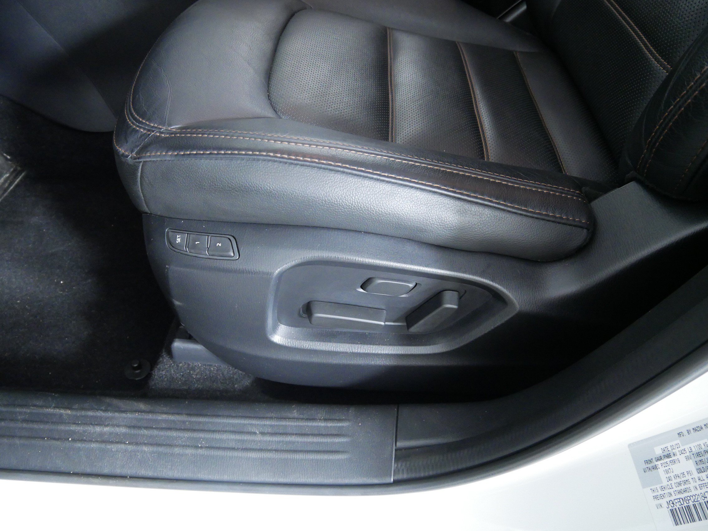 Certified Used 2025 Platinum Quartz Metallic Mazda 2.5 S Preferred Package image 22