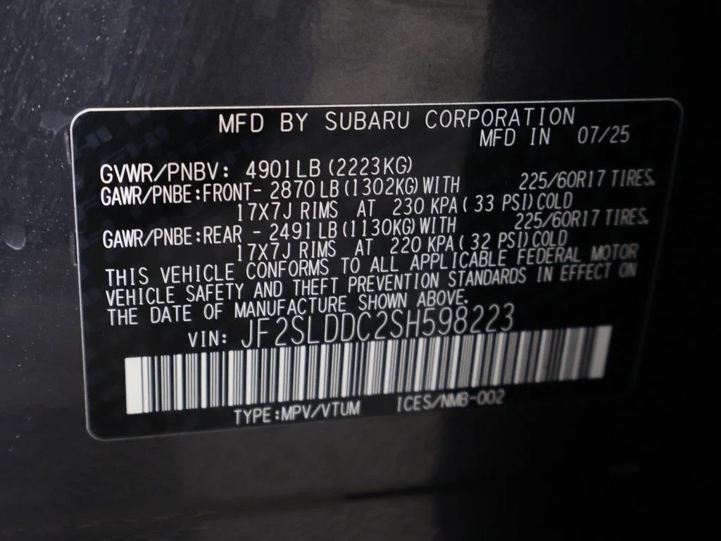 Used 2025 Gray Metallic Subaru Premium image 52