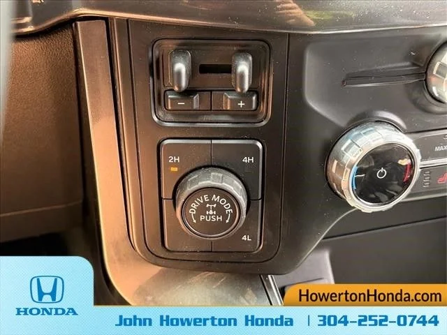 Used 2023  Ford Tremor image 23