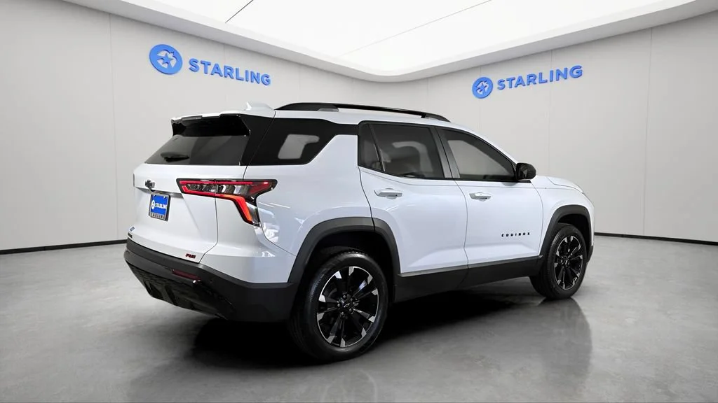 Used 2026 Polar White Tricoat Chevrolet RS image 9