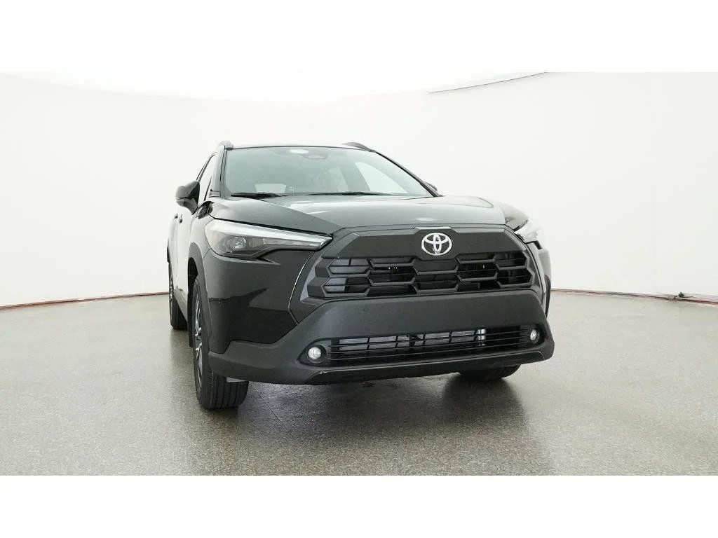 New 2026 Jet Black Toyota XLE image 37