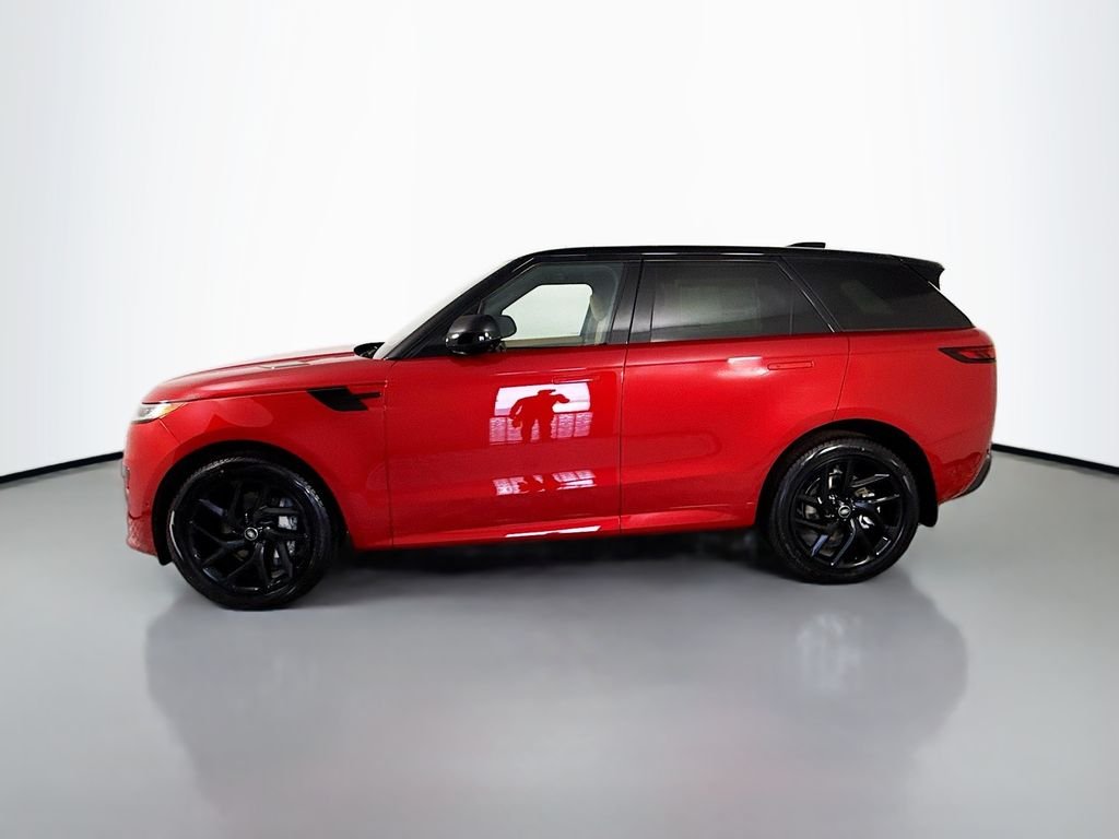 New 2025 Firenze Red Land Rover Dynamic SE image 2