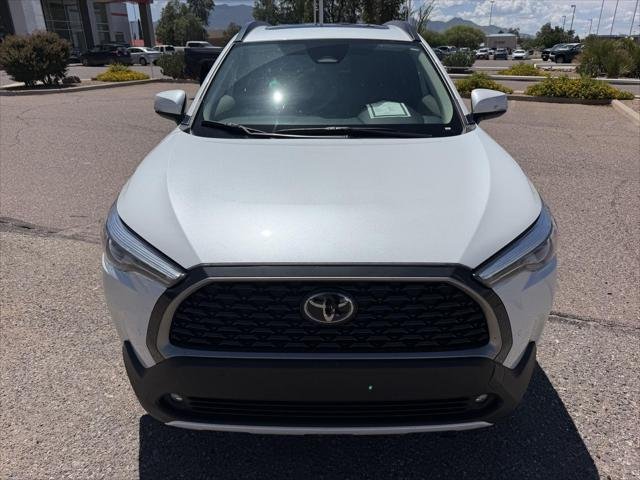 Certified Used 2023 WIND CHILL PEARL* Toyota  image 9