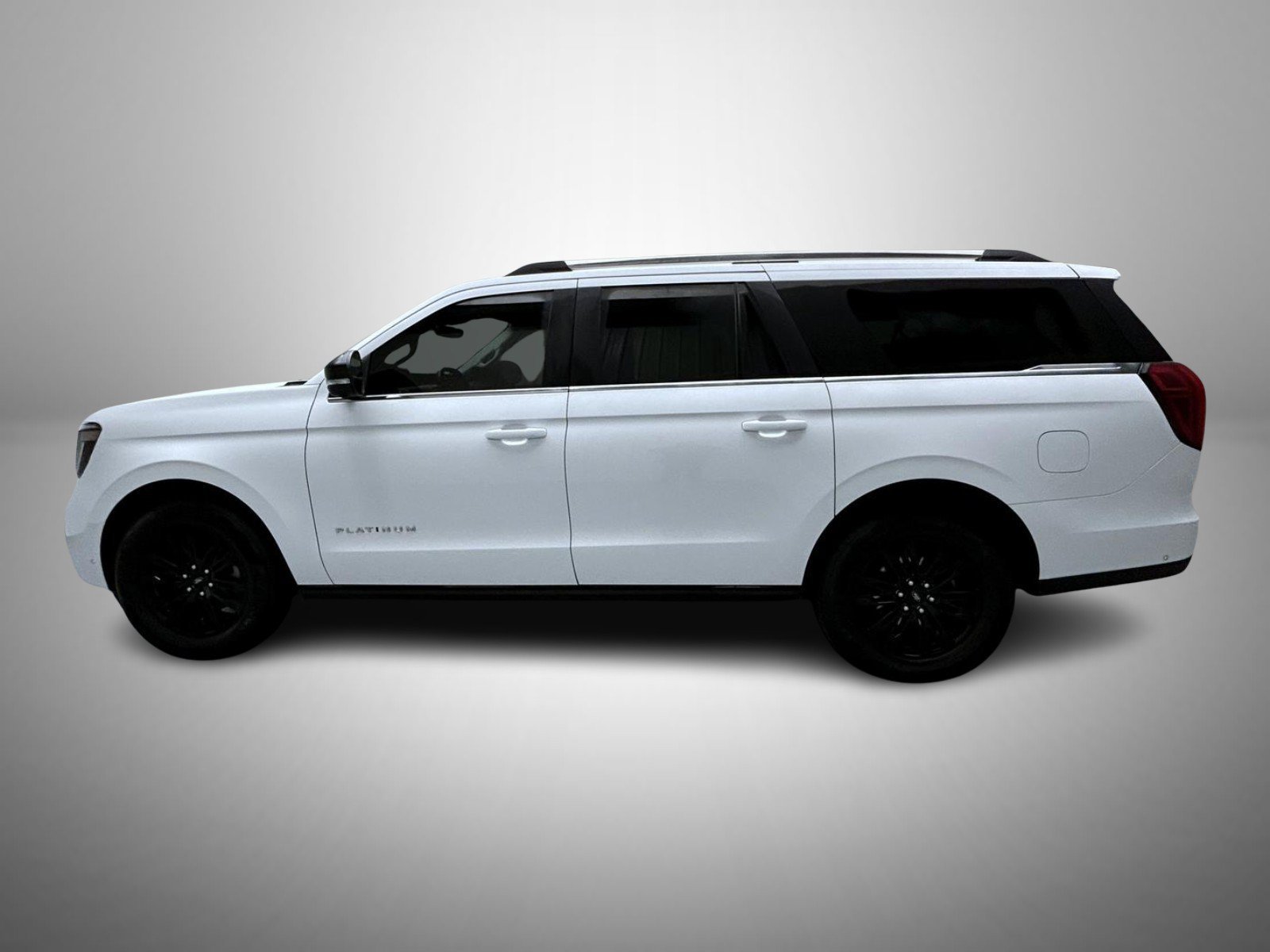 Used 2025 White Ford Platinum image 9