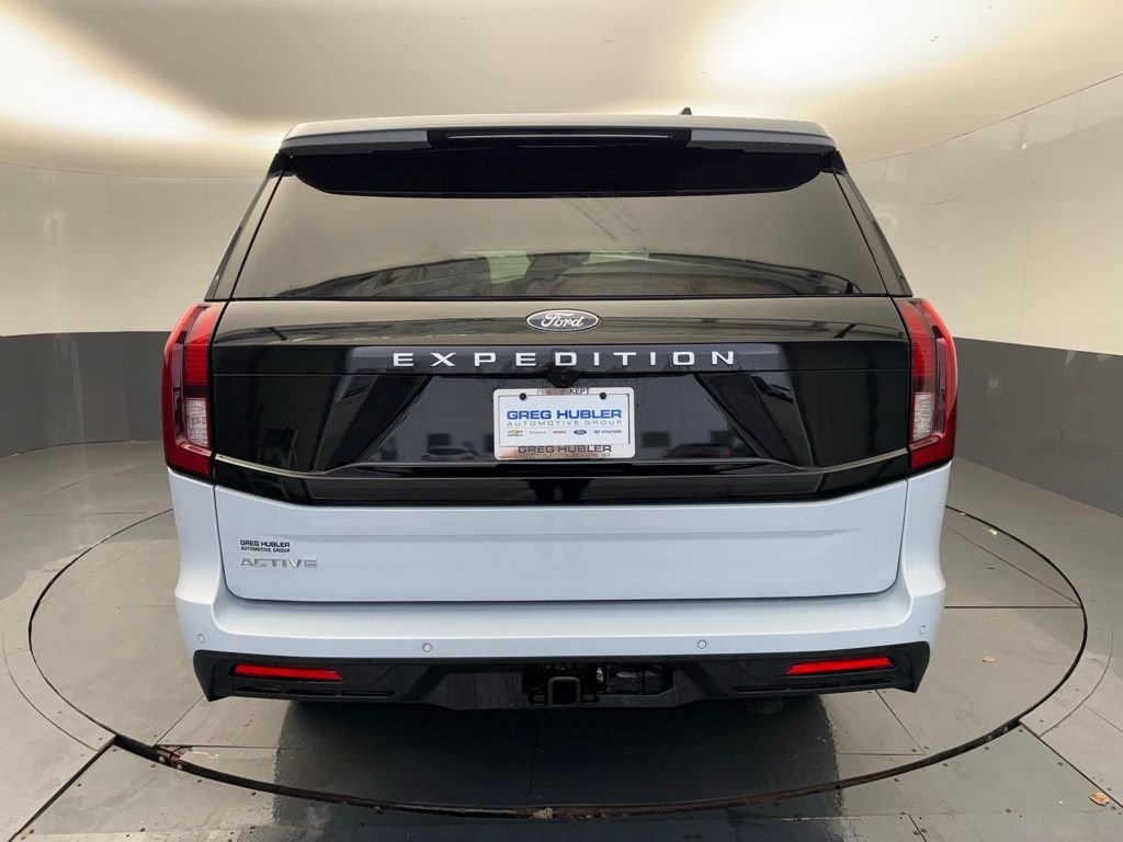 New 2025 Space Silver Metallic Ford Active image 12